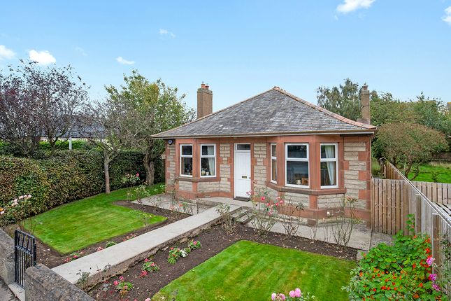 4 bedroom detached bungalow for sale