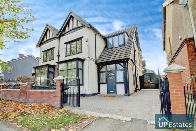 5 bedroom semi-detached house for sale