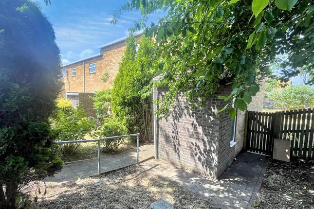 Hollycot Gardens, Birmingham B12 3 bed end of terrace house for sale