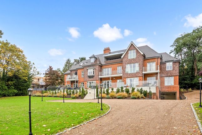 Langdon Grange, Holtwood Road... 2 bed flat for sale