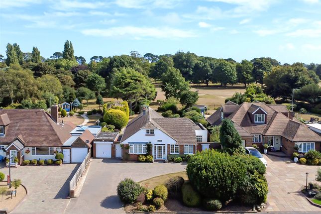 Ham Manor Way, Angmering, West Sussex 2 bed bungalow for sale