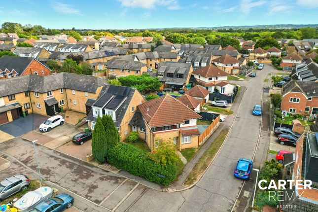 Fairfax Avenue, Basildon, SS13 1AY 2 bed maisonette for sale