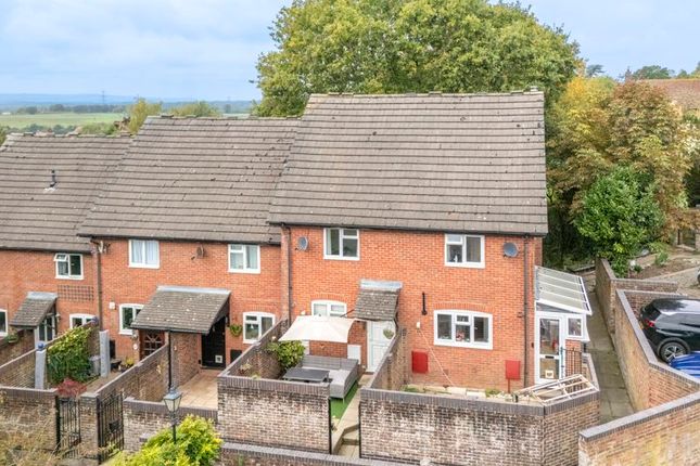 Greenfield Drive, Ridgewood 2 bed terraced house for sale