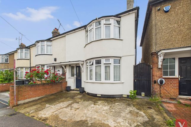 Portland Road, Luton LU4 2 bed end of terrace house for sale