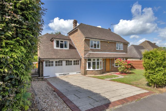 Manor Close, Tunbridge Wells, Kent, TN4 4 bed detached house for sale