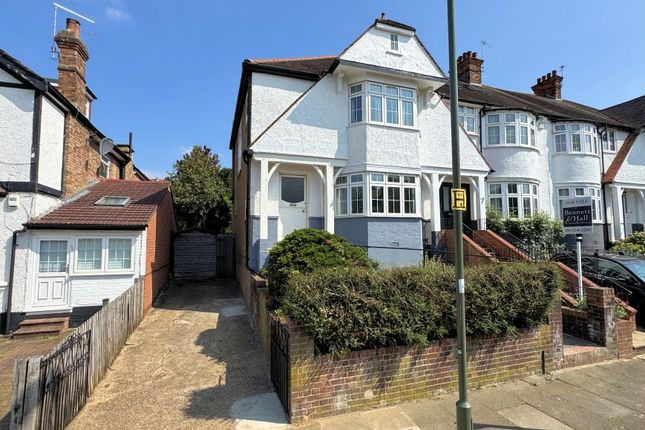 STANHOPE AVENUE, FINCHLEY, N3 3 bed end of terrace house for sale
