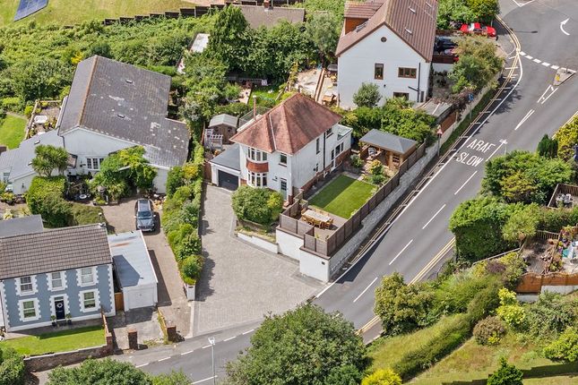 Llwynmawr Road, Swansea SA2 3 bed detached house for sale