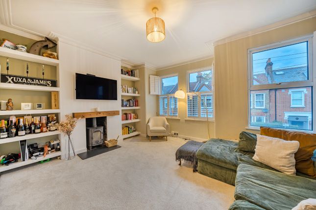 Boundary Road, London, SW19 2 bed flat for sale