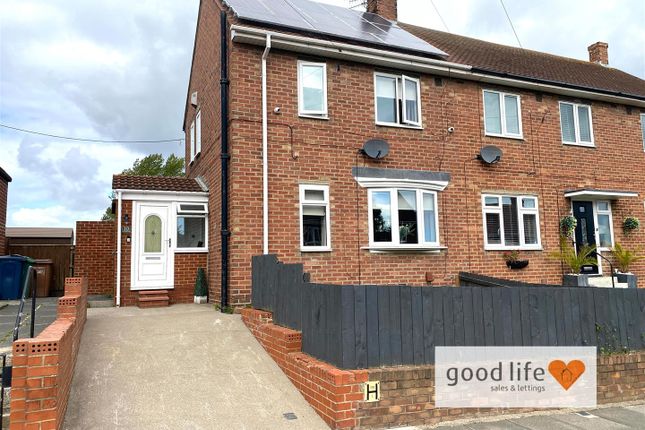 Helvellyn Road, Sunderland SR2 2 bed semi