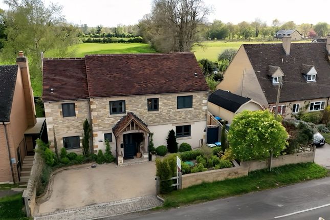 Rack End, Witney OX29 4 bed detached house for sale