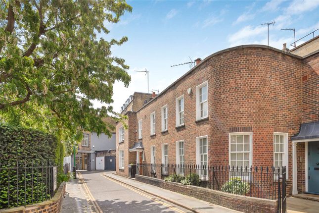 Crescent Place, London, SW3 2 bed house for sale