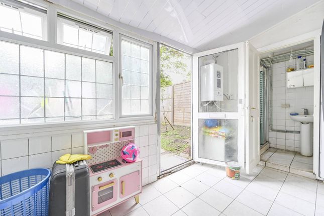 Ruby Road, Lloyd Park, London, E17 3 bed house for sale