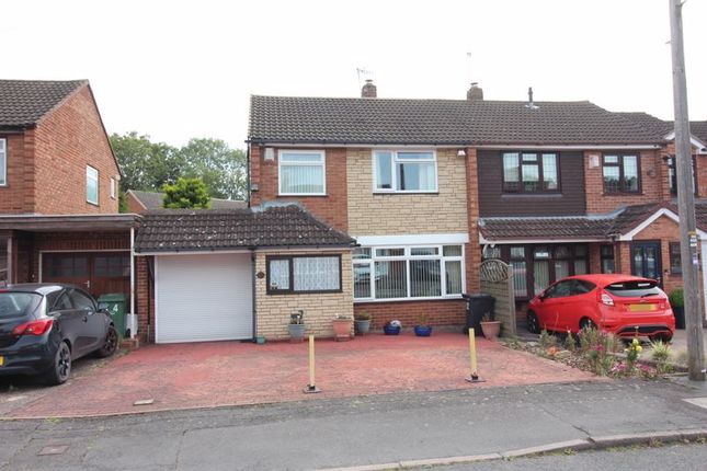 3 bedroom semi-detached house for sale