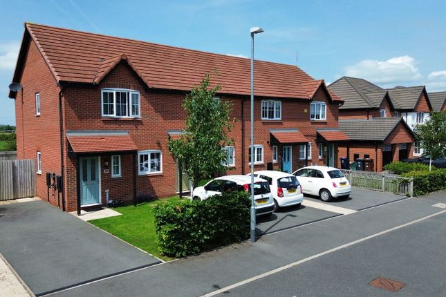 Walton Gardens, Preston PR4 2 bed end of terrace house for sale