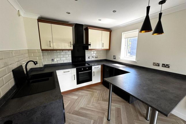 Phoebe Road, Pentrechwyth, Swansea 1 bed apartment for sale