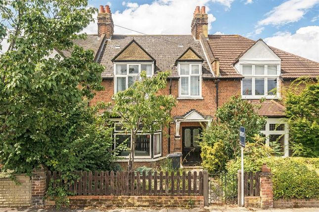 Wantage Road, London SE12 5 bed house for sale