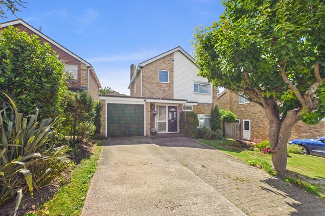 Princes Risborough HP27 3 bed detached house for sale