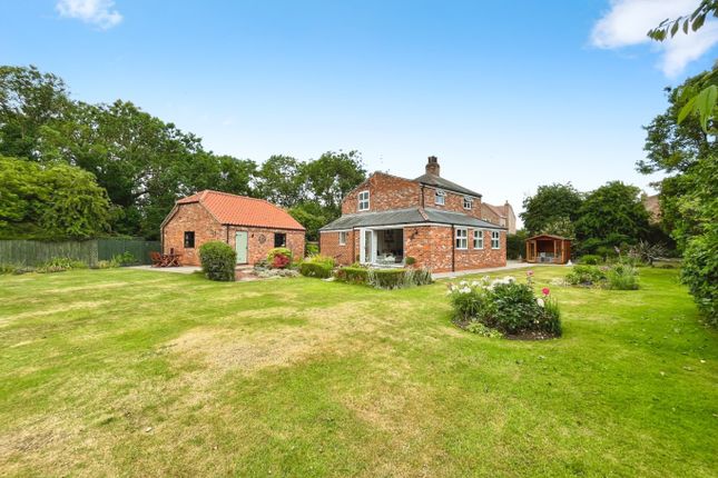 Station Road, Keyingham, Hull,HU12 9TB 5 bed detached house for sale