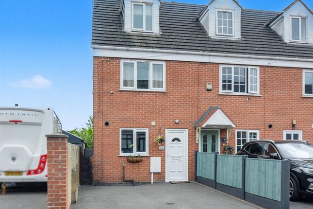 Brook Street, Ilkeston 3 bed townhouse for sale