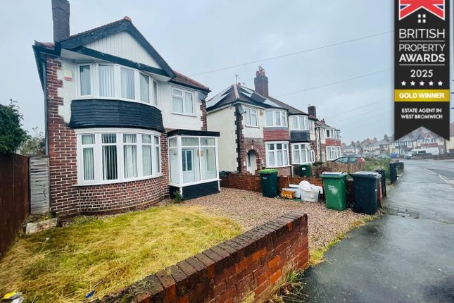 Stanley Road, West Bromwich, B71 3 bed detached house for sale