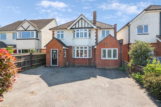 Stotfold Road, Church End, Arlesey, SG15 4 bed detached house for sale