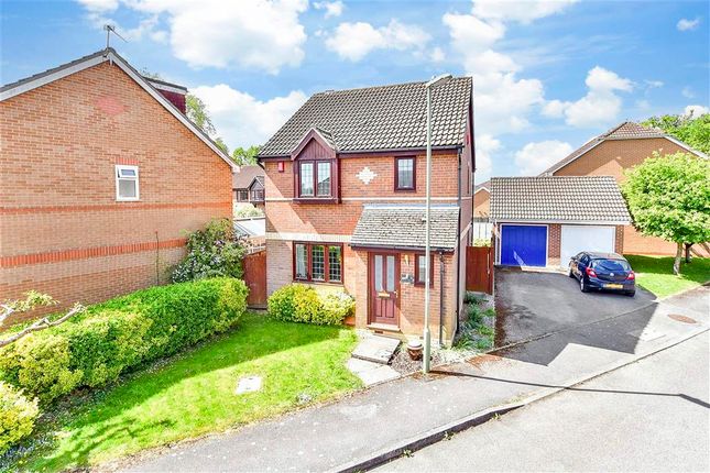 Redshank Road, Horndean... 3 bed detached house for sale