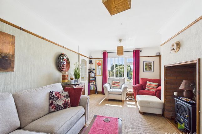 Holyhead Road, Bicton, Shrewsbury 3 bed semi