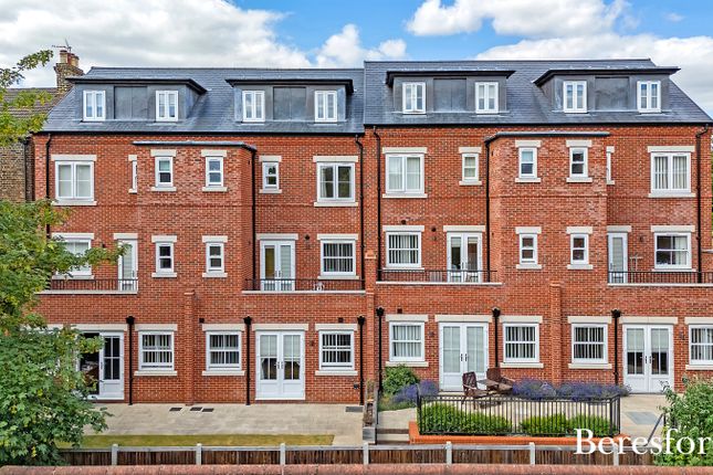 Eastfield Road, Brentwood, CM14 12 bed detached house for sale