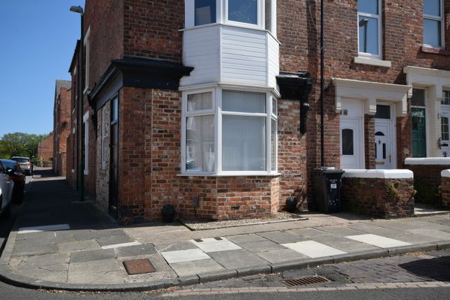Hyde Street, South Shields NE33 1 bed flat for sale