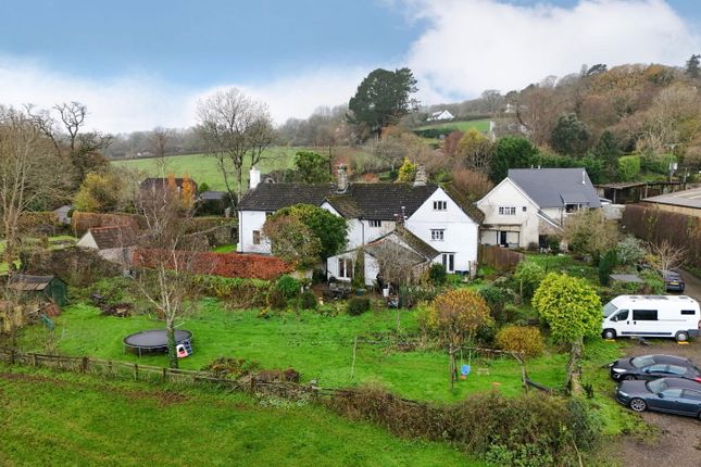 Newton Abbot TQ13 5 bed cottage for sale