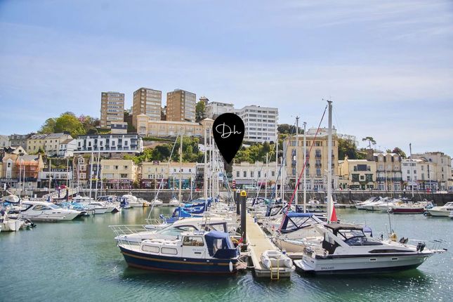 Victoria Parade, Torquay 2 bed apartment for sale