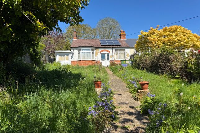 Horn Street, Kent CT21 3 bed bungalow for sale