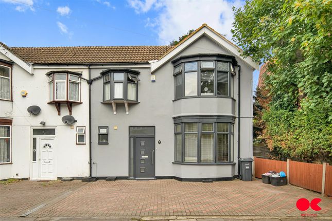 4 bedroom semi-detached house for sale