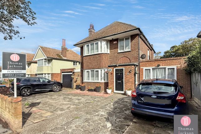 Northumberland Avenue, Margate 4 bed detached house for sale