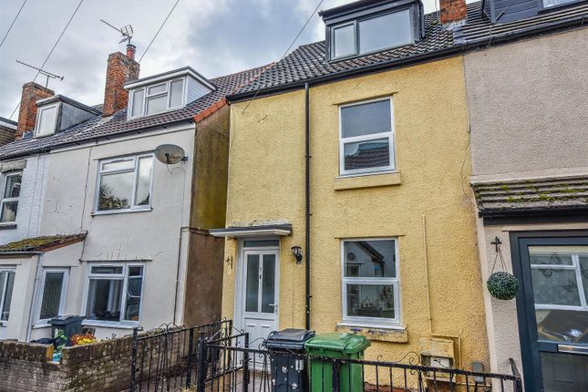 3 bedroom cottage for sale