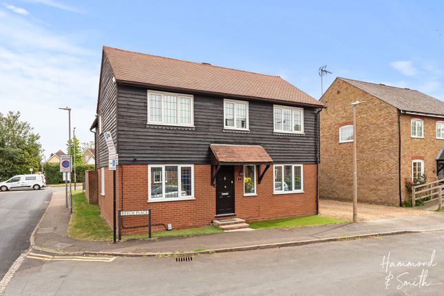 Beech Place, Epping CM16 4 bed detached house for sale