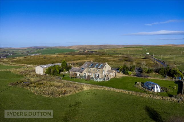 Broad Lane, Delph, Saddleworth, OL3 5 bed detached house for sale