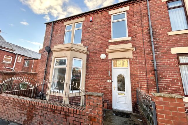 York Street, Pelaw, Gateshead, Tyne... 3 bed end of terrace house for sale