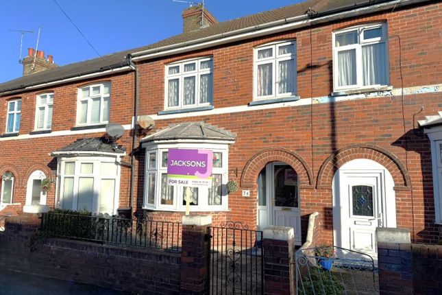 Valley Road, Gillingham 3 bed terraced house for sale