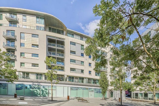 Empire Square East, London SE1 2 bed flat for sale