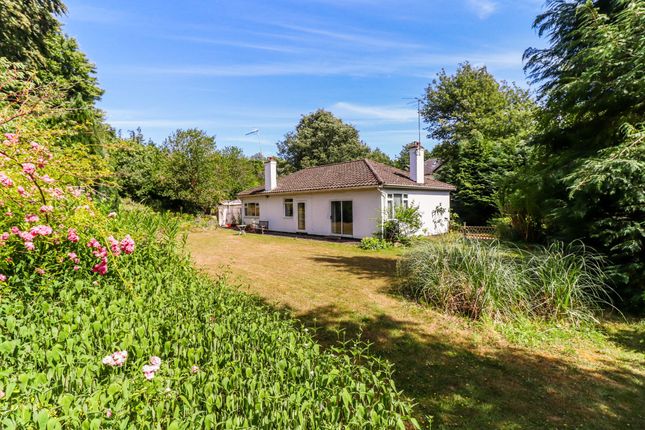 Harthall Lane, Kings Langley, WD4 3 bed detached bungalow for sale
