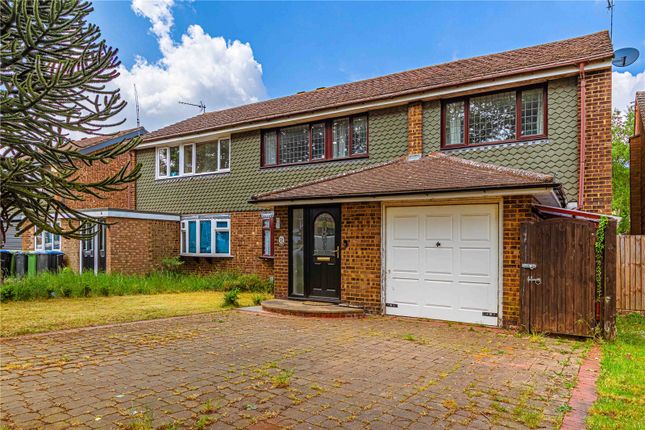 5 bedroom semi-detached house for sale