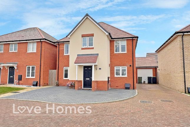 Barrow Lane, Houghton Conquest 4 bed detached house for sale