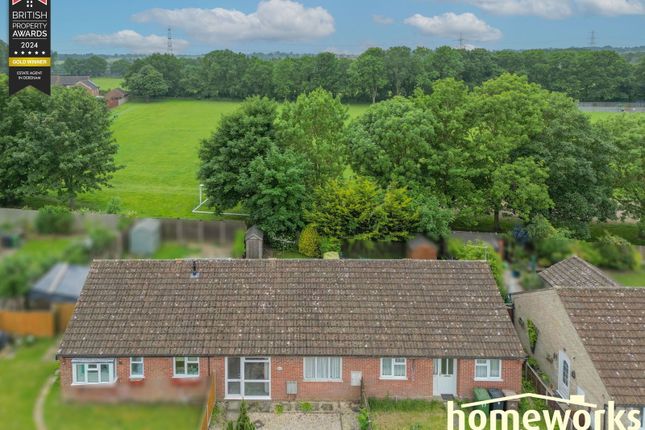 2 bedroom terraced bungalow for sale