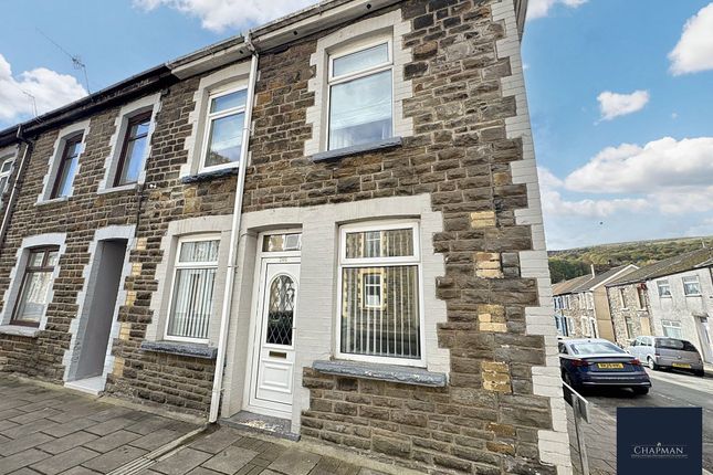 North Road, Porth, CF39 2 bed ground floor flat for sale