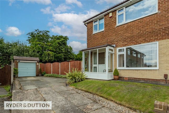 Elmwood Drive, Royton, Oldham, OL2 3 bed semi