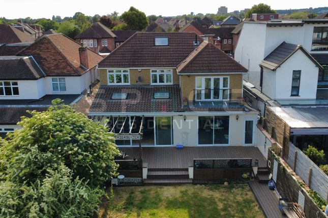 Stunning 5/6 Bedroom Det House on... 5 bed detached house for sale