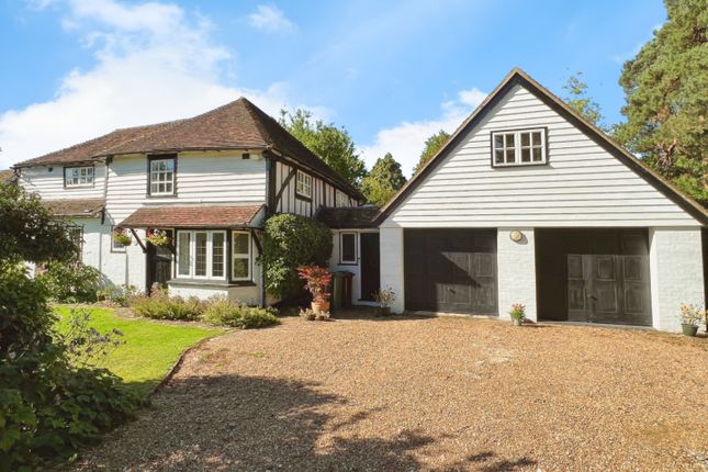 BENENDEN 4 bed detached house for sale