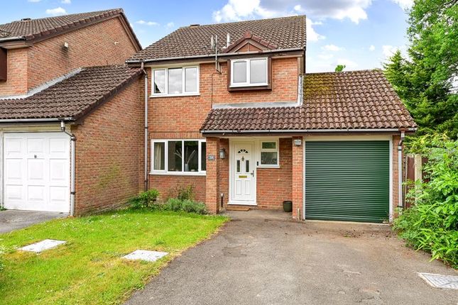 Whitewood, Basingstoke RG24 3 bed link detached house for sale