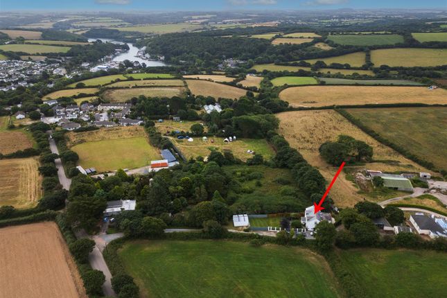 Gweek TR12 4 bed detached house for sale